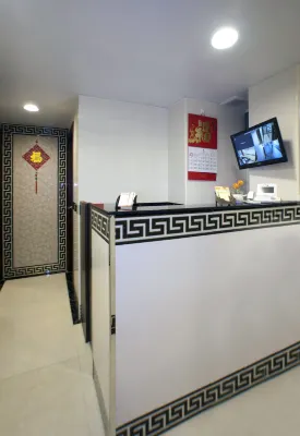 Mong King Guesthouse Espaces publics Photos