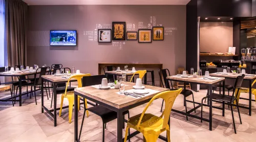 Best Western Plus Suitcase Paris la Defense Mahlzeiten Photos