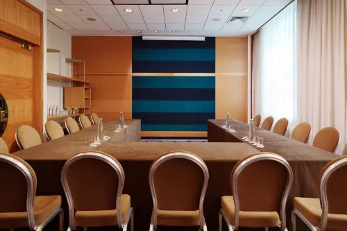 Sheraton Brussels Airport Hotel Espaces Affaires Photos
