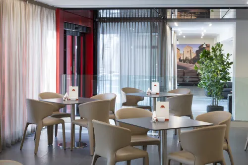 UNA HOTELS Bologna Fiera Public Areas Photos