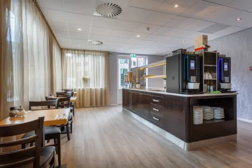 Joy Hotel Dining Photos