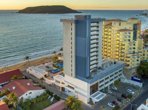 Ocean View Beach Hotel Exterior Photos