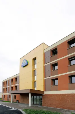 Sure Hotel by Best Western St-Amand-Les-Eaux Extérieur Photos