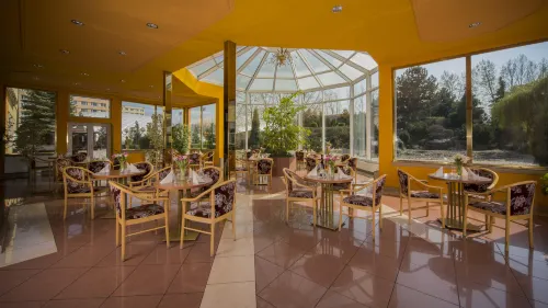 Top Hotel Praha Ristorazione Photos