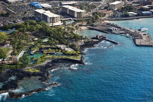 Courtyard by Marriott King Kamehameha's Kona Beach Hotel Featured Photos