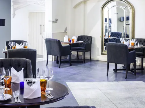 Barons Court Hotel Walsall Dining Photos