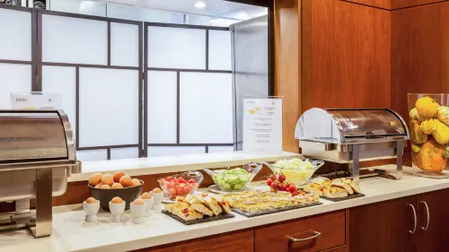 Holiday Inn Milan - Garibaldi Station, an IHG Hotel Ristorazione Photos