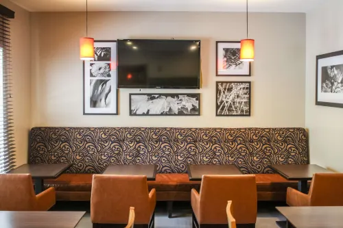 Country Inn & Suites by Radisson, Washington Dulles International Airport, VA Dining Photos