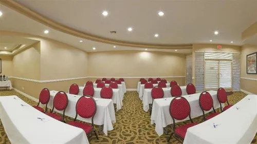 Holiday Inn Express & Suites Pasadena - Los Angeles 비즈니스 시설 Photos
