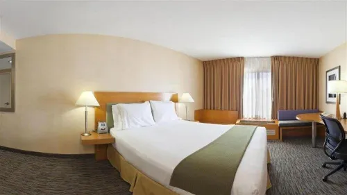 Holiday Inn Express West Los Angeles-Santa Monica Photos