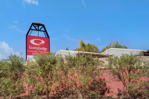 Econo Lodge Karratha Exterior Photos