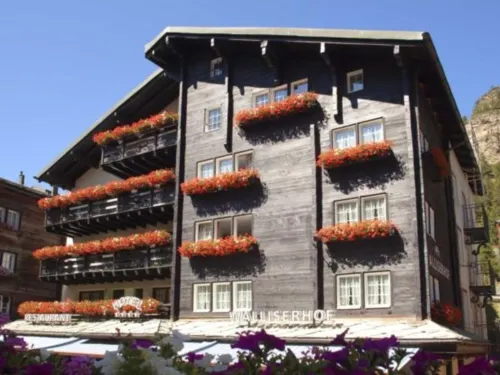 Hotel Walliserhof Zermatt Exterior Photos