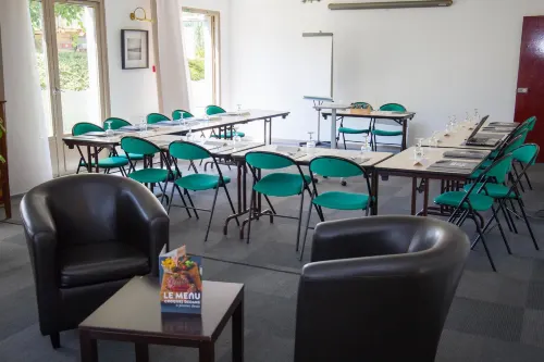 Campanile Dole Dining Photos
