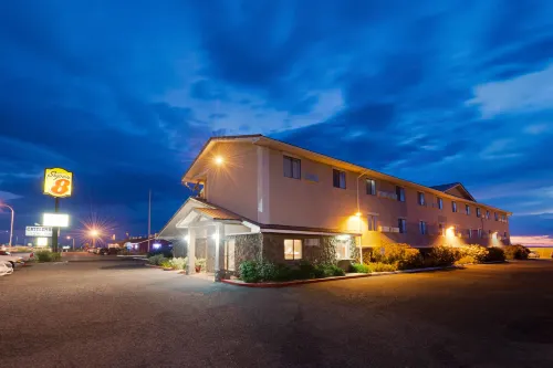Super 8 by Wyndham Las Cruces/White Sands Area Exterior Photos