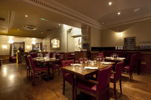 Harcourt Hotel Restauration Photos