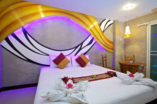 Baan Kamala Fantasea Hotel Zimmer Photos