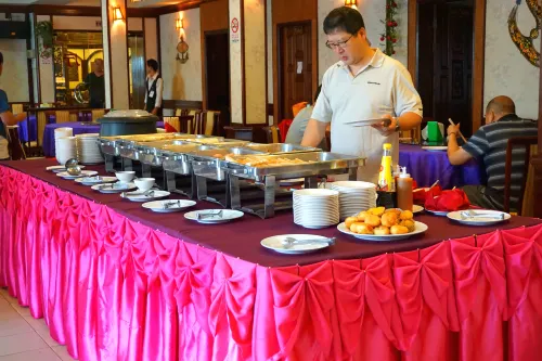 Dansavanh Vientiane Hotel Restauration Photos