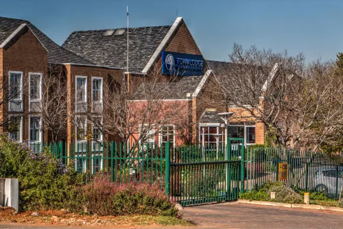 Town Lodge Johannesburg Airport Esterni Photos