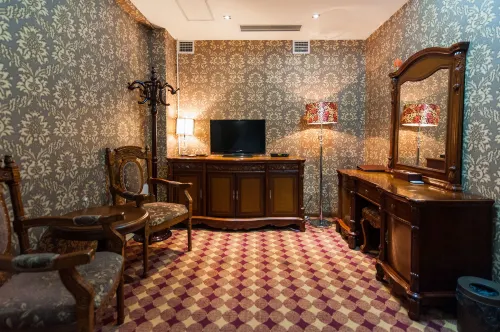 UB City Hotel Photos