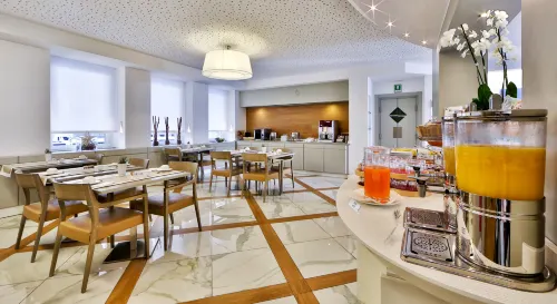 Best Western Hotel City Ăn uống Photos