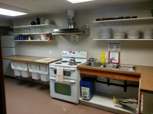 Basecamp Lodge Golden Dining Photos