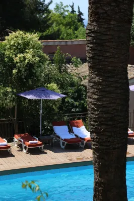Hotel Spa Cassis – Heated Pool & Parking Semester och rekreation Photos