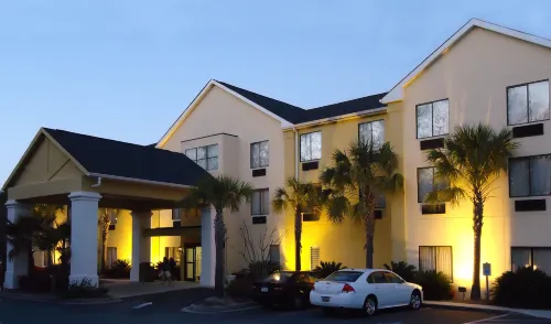 Best Western Magnolia Inn and Suites Exterior Photos