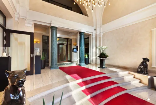 Metropolitan Hotel by Flemings Empfohlen Photos