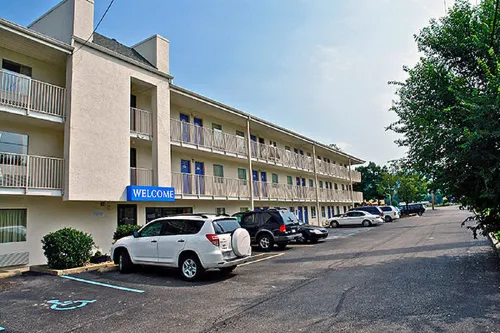 Days Inn by Wyndham Charleston WV Espaces publics Photos