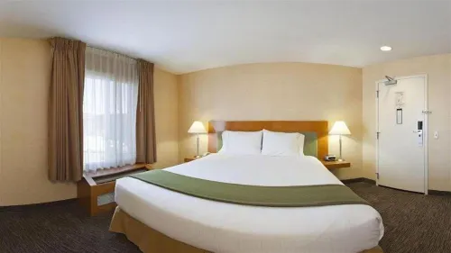 Holiday Inn Express West Los Angeles-Santa Monica Photos