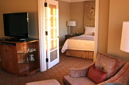 Four Seasons Hotel Los Angeles at Beverly Hills Photos