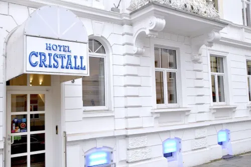 Hotel Cristall - Frankfurt City Außen Photos