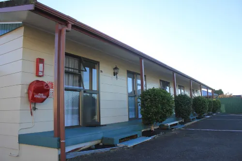 Coronation Court Motel Extérieur Photos