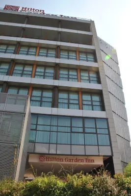 Hilton Garden Inn Milan North من الخارج Photos