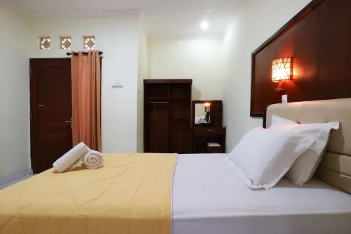 Teges Inn Kuta Photos
