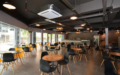 Sri Langit Hotel KLIA, KLIA 2 & F1 Restauration Photos