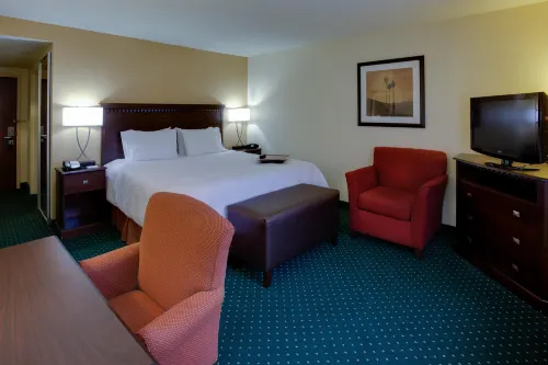 Hampton Inn by Hilton Garden City Long Island Photos