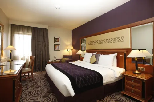 Holiday Inn Tabuk Photos