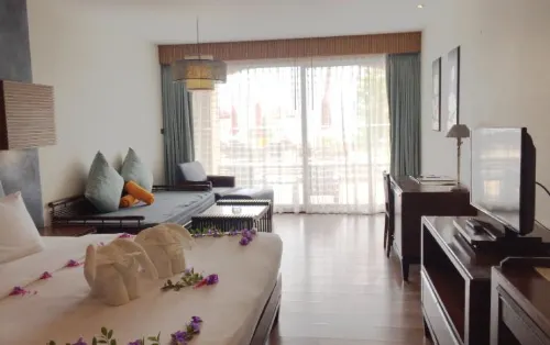 Weekender Resort Rooms Photos