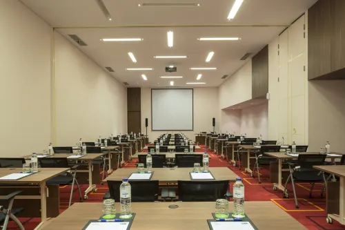 Holiday Inn Express Jakarta Pluit Citygate Unggulan Photos