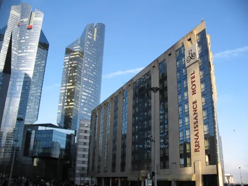 Hôtel Renaissance Paris La Défense Extérieur Photos