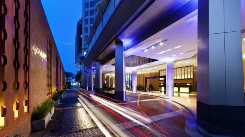 JC Kevin Sathorn Bangkok Hotel Exterior Photos