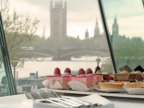 Park Plaza London Riverbank Restauration Photos