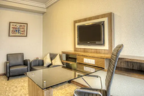 Orchid Hotel Phòng Photos