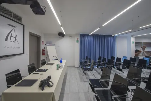 Seven Park Hotel Lake Como - Adults Only Business Photos