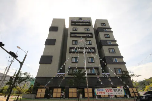 Changwon Masan Hotel Apple Tree Esterni Photos