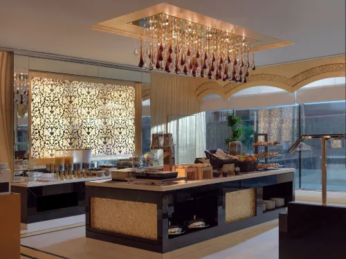 Damac Maison Dubai Mall Street Da non perdere Photos