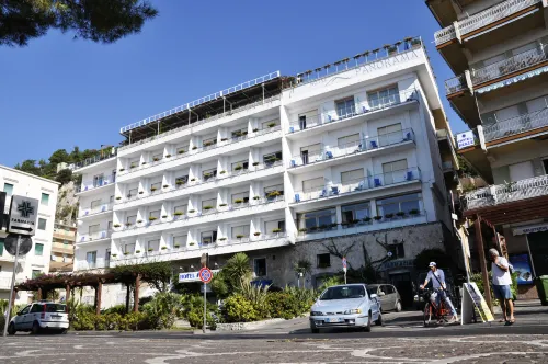 Hotel Panorama Featured Photos