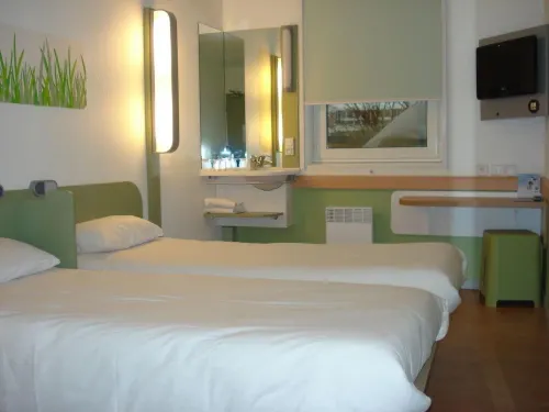 Hôtel Ibis Budget Paris Porte de Montmartre Photos
