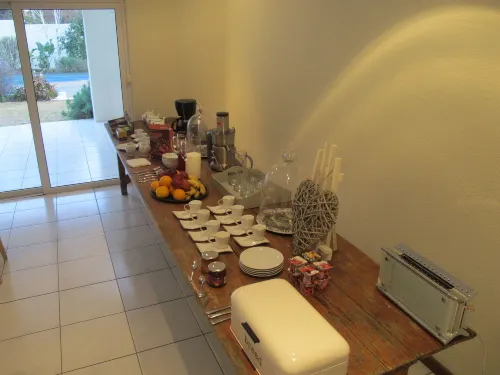 Aero Guest Lodge Kempton Park Restauration Photos